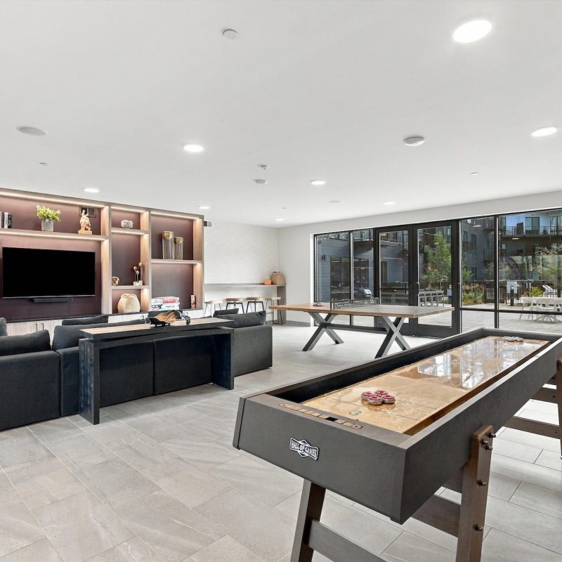 Yorktown_Reserve_Amenity_Interior_Game_Lounge_05